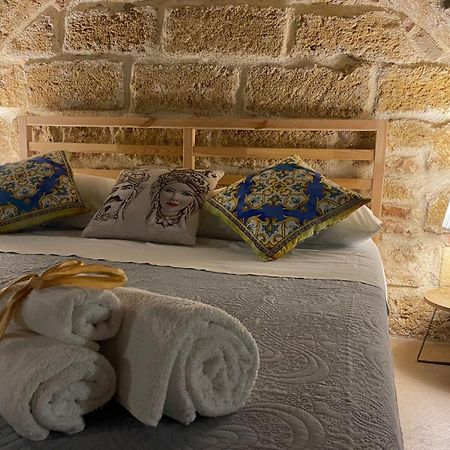 Il Siciliano Home ปาแลร์โม ภายนอก รูปภาพ
