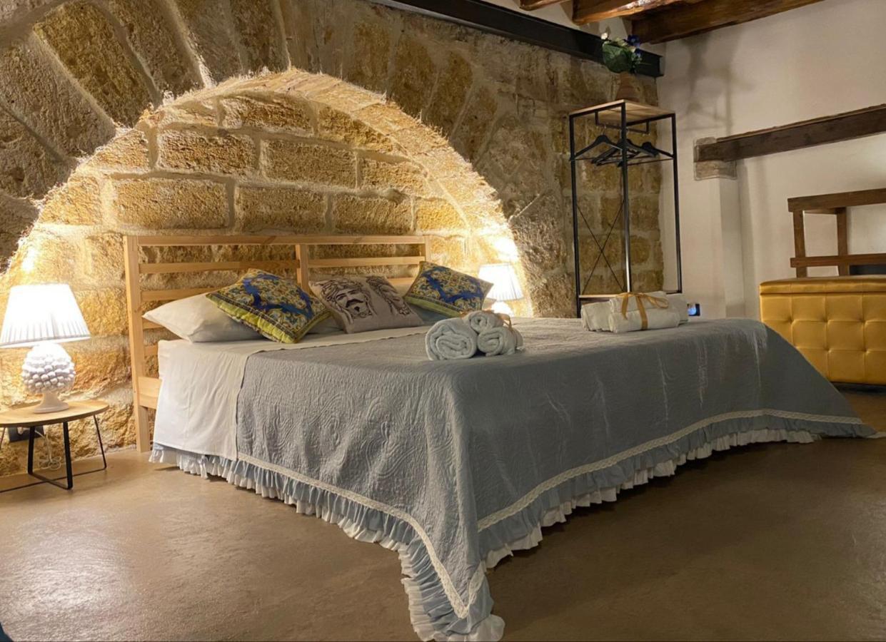 Il Siciliano Home ปาแลร์โม ภายนอก รูปภาพ